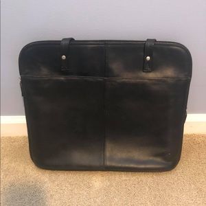 Latico Black Shoulder Laptop Bag